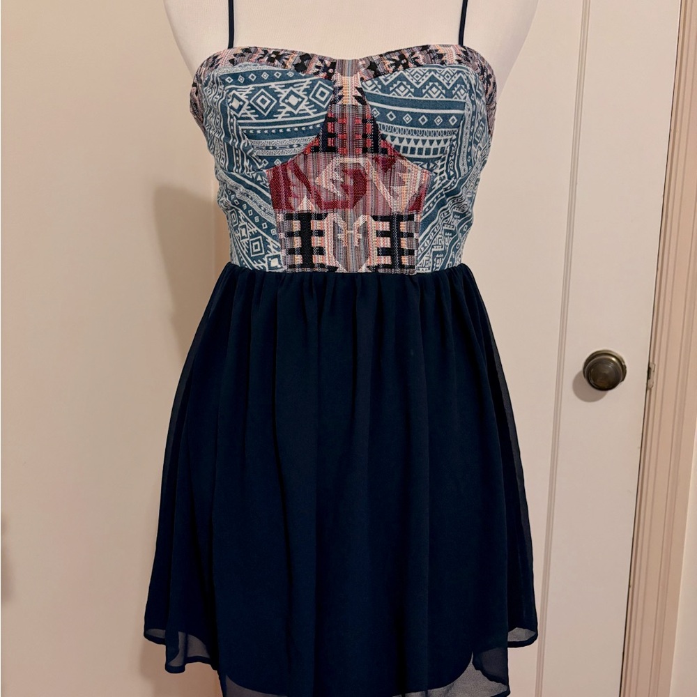 Forever 21 Boho Geometric Aztec Corset Style Dress Medium